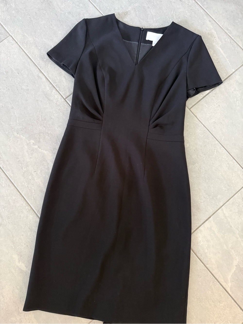 Hugo Boss Navy Wool Lined V-Neck Midi Short Sleeve Sheath Dress 6